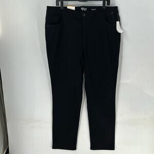Style & Co Women's Black Slim Leg High Rise Tummy Control NWT Jeans Size 18W